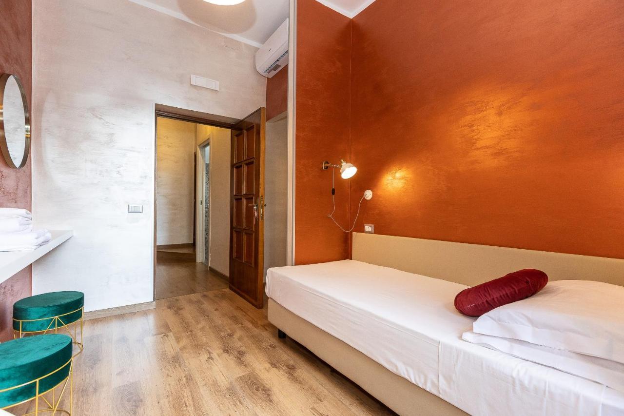 Lovely New Via Genova Apartment Rom